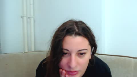 helen_adams_ online show from December 2024 04:39:01 AM