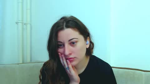 helen_adams_ online show from February 2025 05:56:01 AM