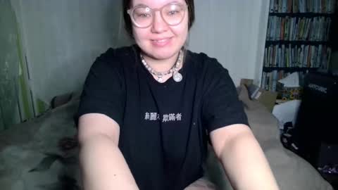Snapshot of helen_foxygirl chatting on February 2026 01:35:02 AM Helen foxygirl online show from February 2026 01:35:02 AM
