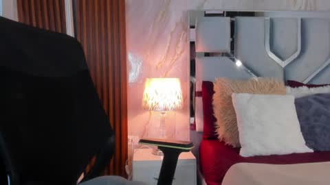 Snapshot of helena_santos01 chatting on June 2026 12:26:01 PM Helena Santos online show from June 2026 12:26:01 PM
