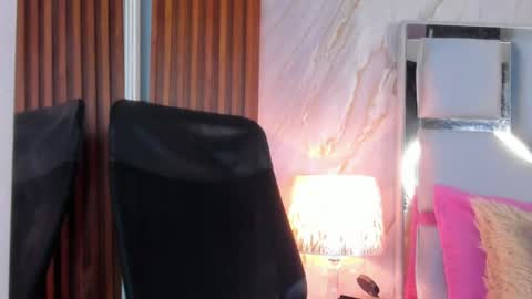Snapshot of helena_santos01 chatting on June 2026 11:36:01 AM Helena Santos online show from June 2026 11:36:01 AM