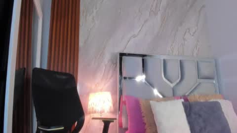 Snapshot of helena_santos01 chatting on July 2026 11:08:01 AM Helena Santos online show from July 2026 11:08:01 AM
