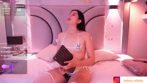 Snapshot of helena_whaite chatting on June 2026 07:09:02 PM helena_whaite online show from June 2026 07:09:02 PM
