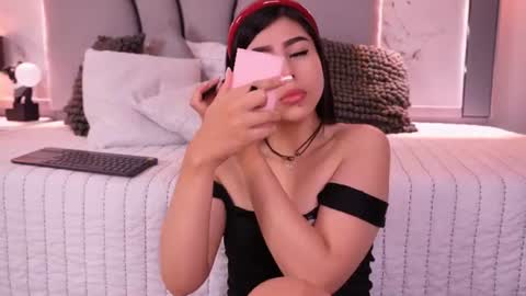 helena_whaite online show from July 2026 02:34:01 PM