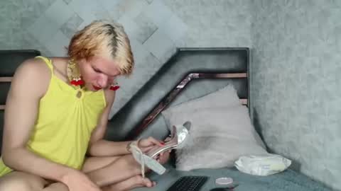HelenaShineGold online show from June 2026 04:16:02 AM