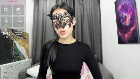 Snapshot of helenblazetrt chatting on April 2026 02:07:02 AM Hi I am Helen online show from April 2026 02:07:02 AM
