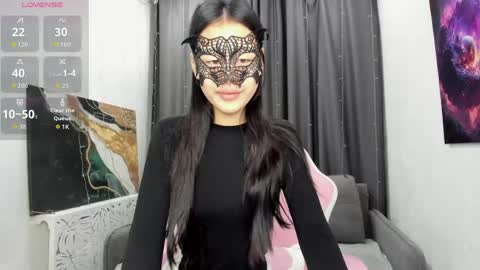 Snapshot of helenblazetrt chatting on May 2026 02:19:02 AM Hi I am Helen online show from May 2026 02:19:02 AM