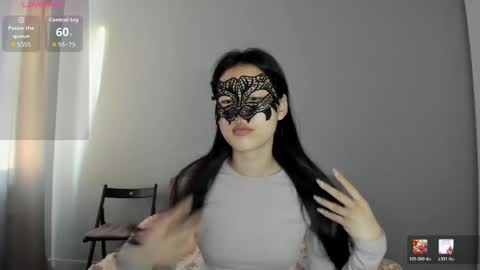 Snapshot of helenblazetrt chatting on May 2026 02:07:02 AM Hi I am Helen online show from May 2026 02:07:02 AM