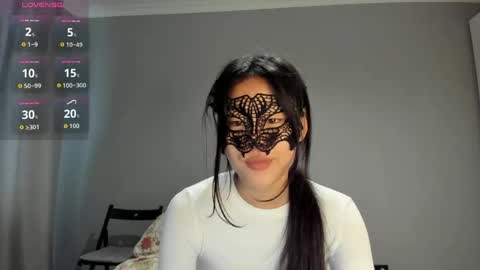 Snapshot of helenblazetrt chatting on May 2026 02:09:02 AM Hi I am Helen online show from May 2026 02:09:02 AM