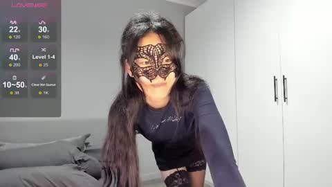Snapshot of helenblazetrt chatting on June 2026 02:07:01 AM Hi I am Helen online show from June 2026 02:07:01 AM