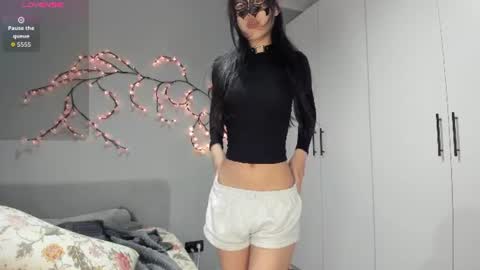 Snapshot of helenblazetrt chatting on July 2026 02:14:02 AM Hi I am Helen online show from July 2026 02:14:02 AM