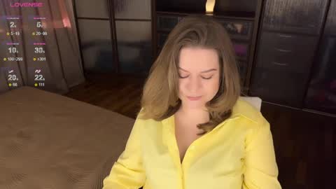 Snapshot of helenbonham chatting on March 2026 05:29:02 AM Helena Bonham online show from March 2026 05:29:02 AM