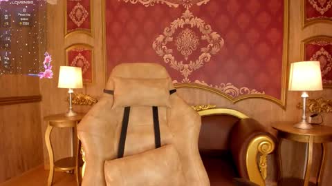 Helen or Hells online show from October 2025 12:16:02 PM