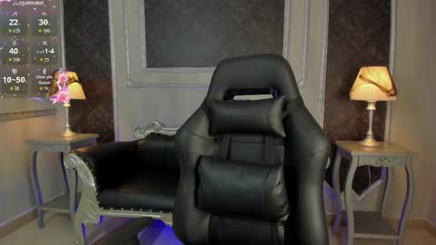 Helen or Hells online show from October 2025 12:28:01 PM