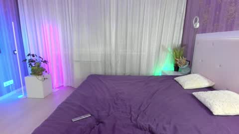 Snapshot of helensunshine chatting on December 2024 08:32:02 PM Helen online show from December 2024 08:32:02 PM