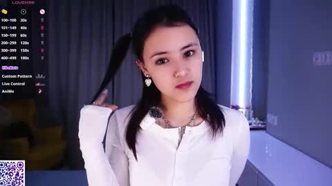 Aurora online show from February 2026 07:54:02 PM