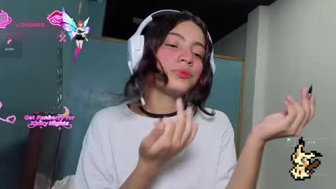 Helia Transfem and Amy online show from October 2025 11:09:02 PM