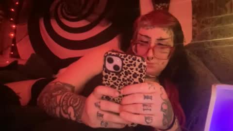 Bunnie Rotz online show from December 2025 09:05:02 AM