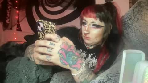 Bunnie Rotz online show from December 2025 02:53:02 AM