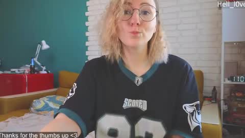 Snapshot of hell_l0ve chatting on April 2026 04:04:02 AM Anastasiia online show from April 2026 04:04:02 AM