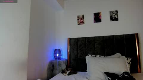 helldy_666 online show from July 2026 06:23:02 PM