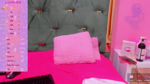 Hellen  online show from January 2025 05:17:01 PM