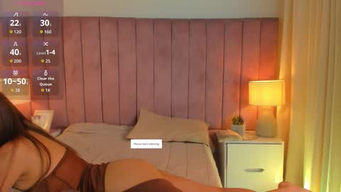 hellen_mckenzie online show from October 2025 05:48:02 AM