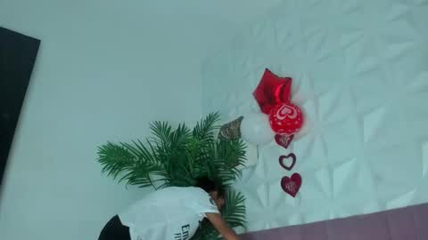 hellen     online show from February 2026 07:10:01 PM