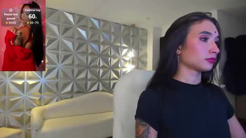 Snapshot of hellen_tease chatting on June 2026 05:02:02 PM Hellen online show from June 2026 05:02:02 PM