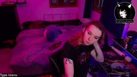 Snapshot of hellfire_girl chatting on May 2026 03:36:01 AM Hayley online show from May 2026 03:36:01 AM