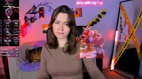 Helli online show from November 2025 08:10:01 PM