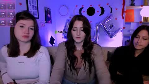 Helli online show from February 2026 08:23:01 PM