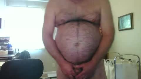 helloforfun111 online show from April 2026 06:32:01 PM