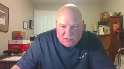 helloforfun111 online show from May 2026 10:12:02 AM