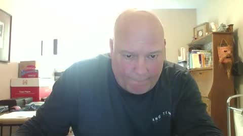 helloforfun111 online show from May 2026 04:26:02 PM