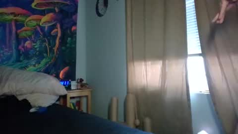 Luci online show from January 2025 12:10:01 AM