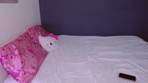 hellokitty_valery1 online show from October 2025 03:45:02 AM