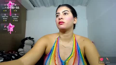 Snapshot of helloo_kityy25 chatting on May 2026 10:44:02 PM helloo_kityy25 online show from May 2026 10:44:02 PM