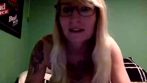 helltoheaven22 online show from October 2025 05:41:01 AM