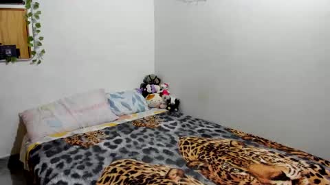 Snapshot of helokitkat chatting on November 2025 04:34:02 AM helokitkat online show from November 2025 04:34:02 AM