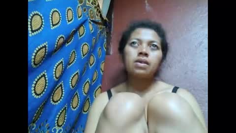 henitsaldy online show from October 2025 07:07:02 AM