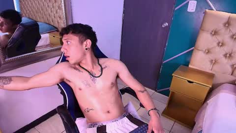 Hennesyy  online show from March 2026 09:55:01 PM