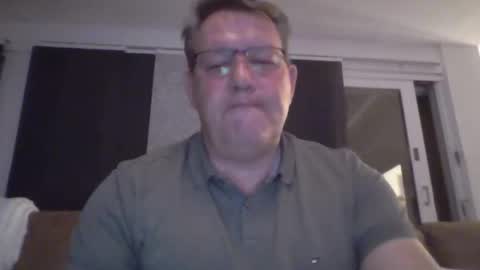 henrikrp1971 online show from May 2026 11:33:02 PM