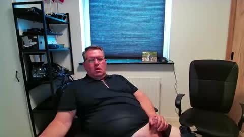 henrikrp1971 online show from June 2026 02:19:01 PM