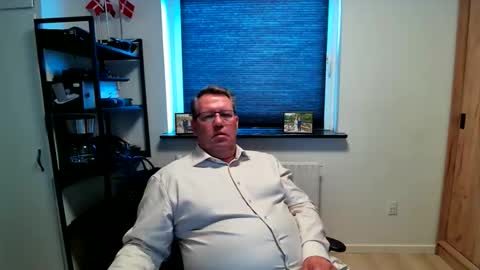 henrikrp1971 online show from June 2026 11:42:02 AM
