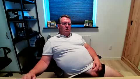 henrikrp1971 online show from July 2026 11:05:02 AM