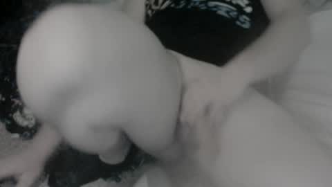 HenryFlapper online show from April 2026 01:07:01 AM