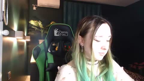 Snapshot of hentaishiing chatting on June 2026 05:59:01 PM Hentaishiing online show from June 2026 05:59:01 PM