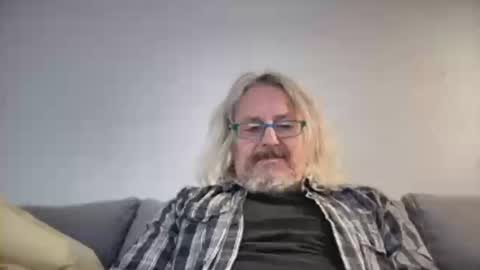 Snapshot of herbiebaby chatting on January 2025 10:55:01 AM herbiebaby online show from January 2025 10:55:01 AM