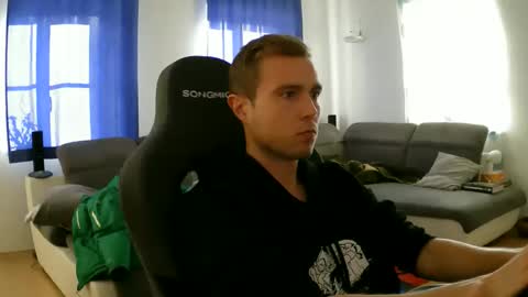 John Pearl online show from March 2026 02:45:01 PM